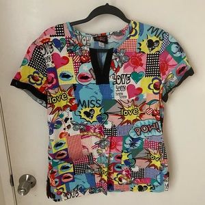 Koi Scrub top. Large.